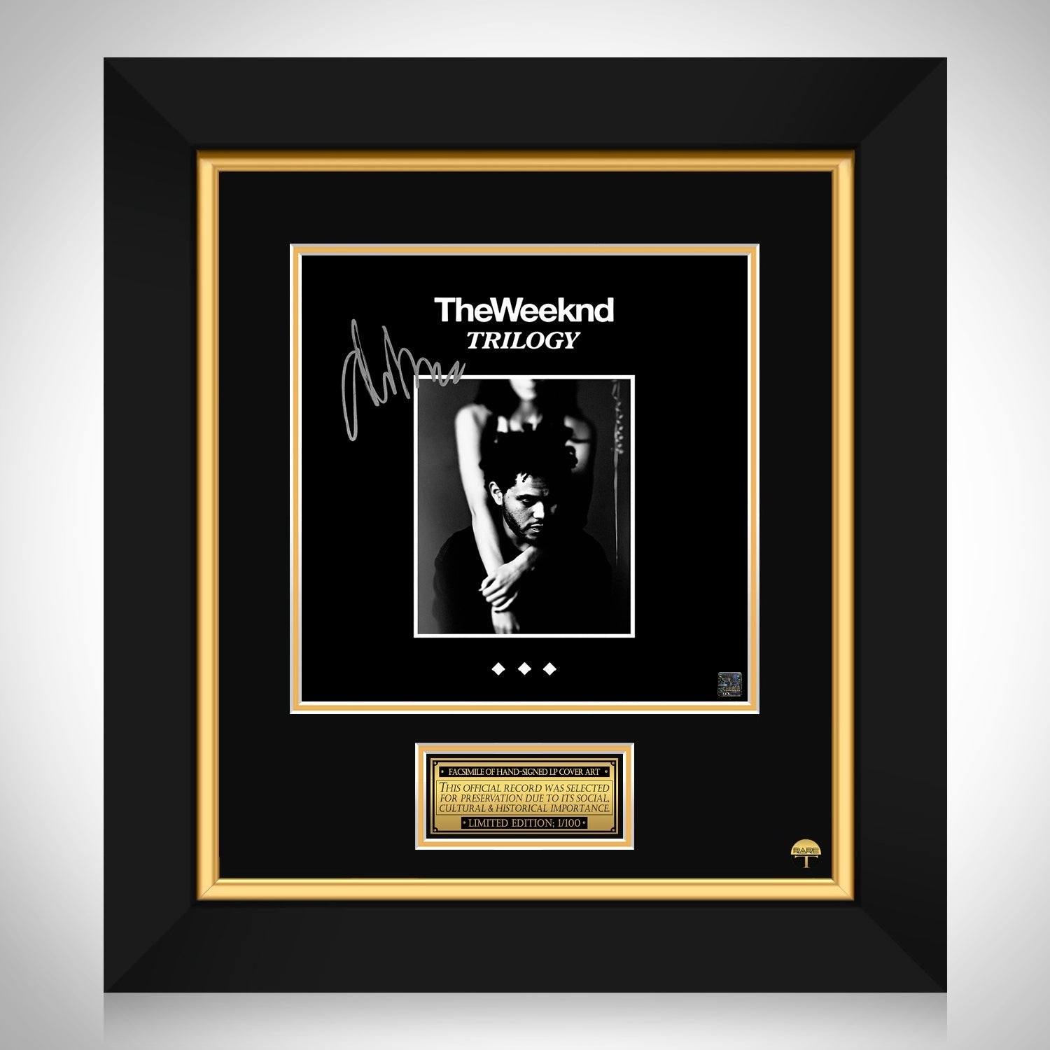 The Weeknd Printed Fake Signatures On His $200 Signed Trilogy Vinyl Box  Set, Bohemian